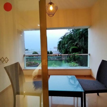 Abhishek Beach Resort And Spa Ганпатипуле Екстериор снимка