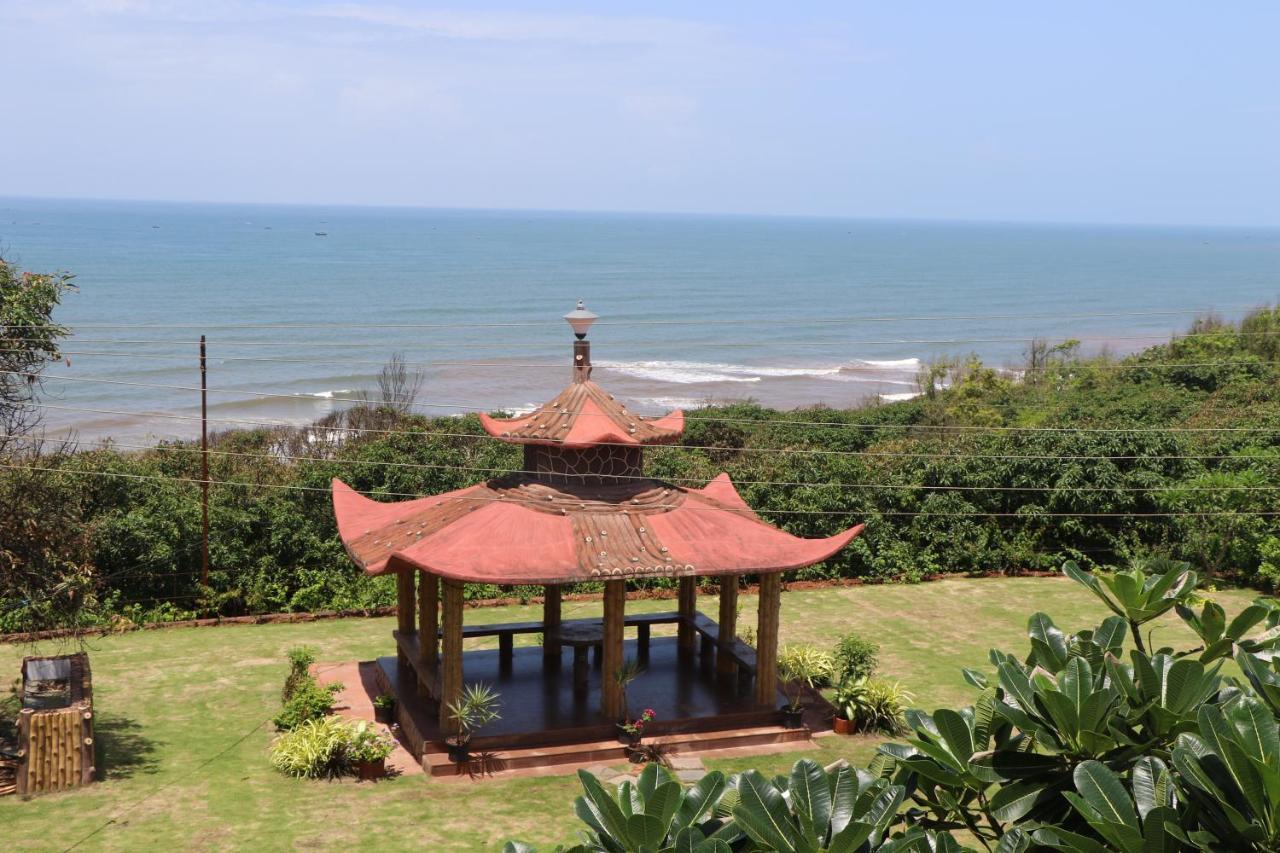 Abhishek Beach Resort And Spa Ганпатипуле Екстериор снимка